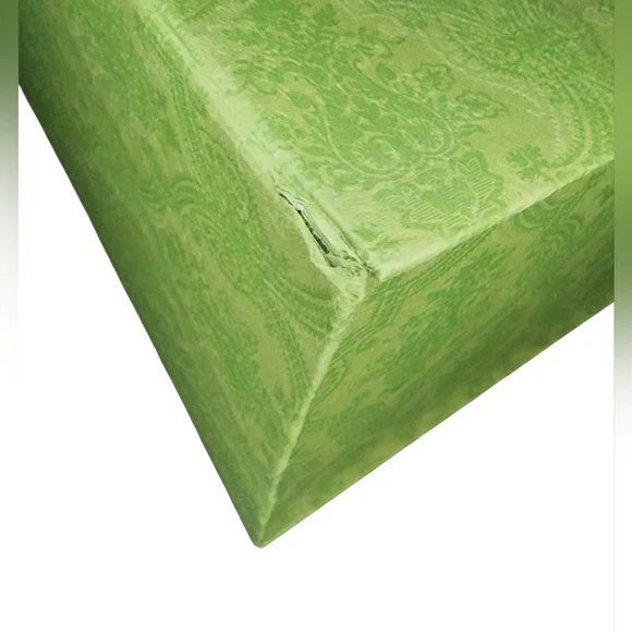 Gucci Empty Magnetic Closure Box, 14-1/4"L x 11"W x 7"D - Picture 11 of 12